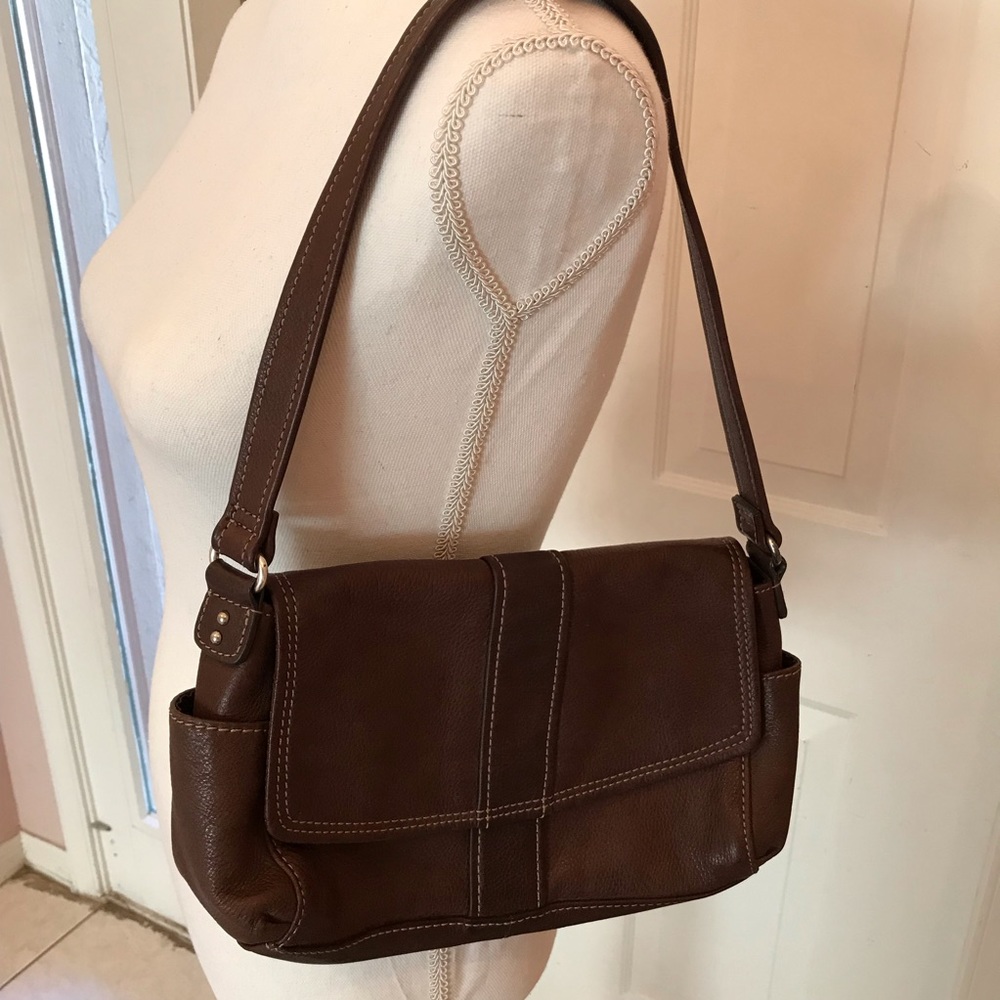 Fossil brown leather purse